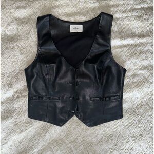 Aritzia Wilfred black sleeveless vegan leather blouse